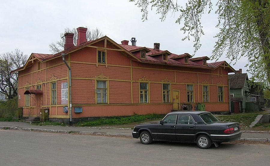 Сортавала дом при станции 2007г..jpg