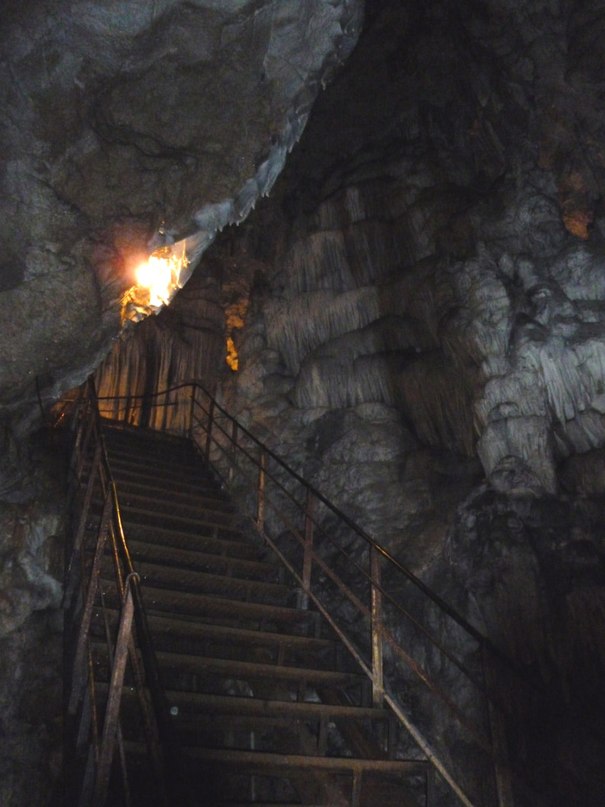 Адыгея- Большая Азишская пещера-1.jpg