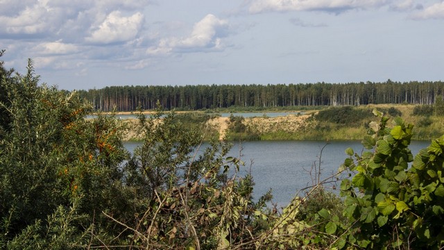 Два карьера слились