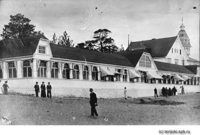 Yacht-club_1914.jpg