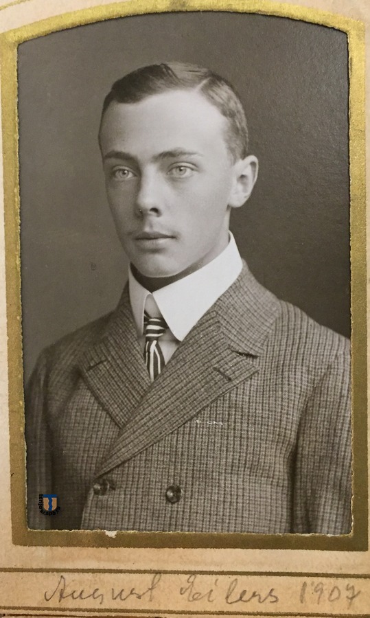 Август Эйлерс 1907 - копия.JPG