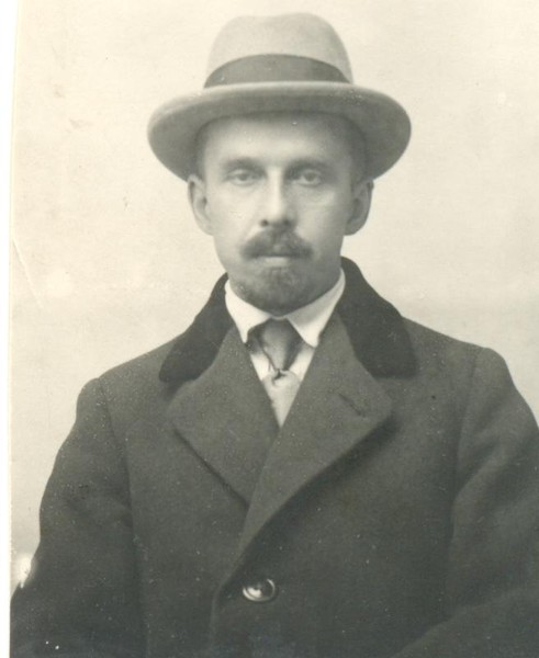 Борис Шеин.jpg