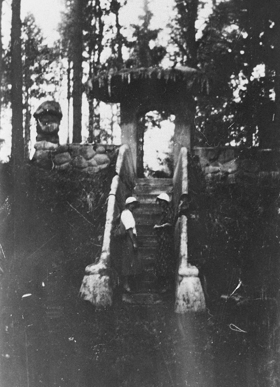 усадьба Арронга. лестница 2.jpg