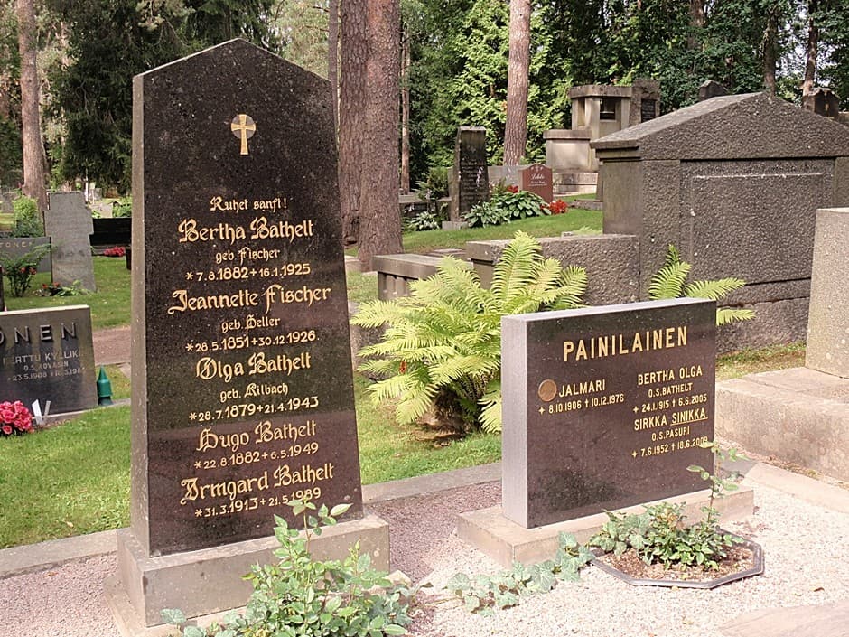 Хямеенлинна_Бательт.jpg