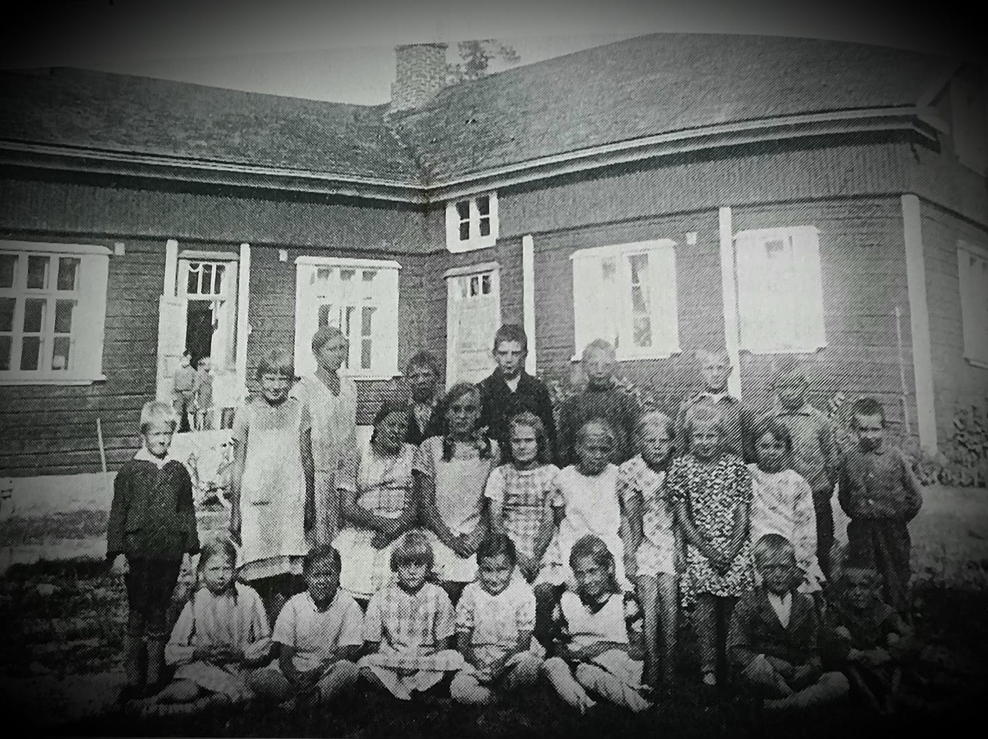 1932_Korvenkylän_Yläkoulu.jpg