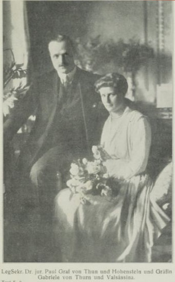 дочь Габриэла с мужем.jpg