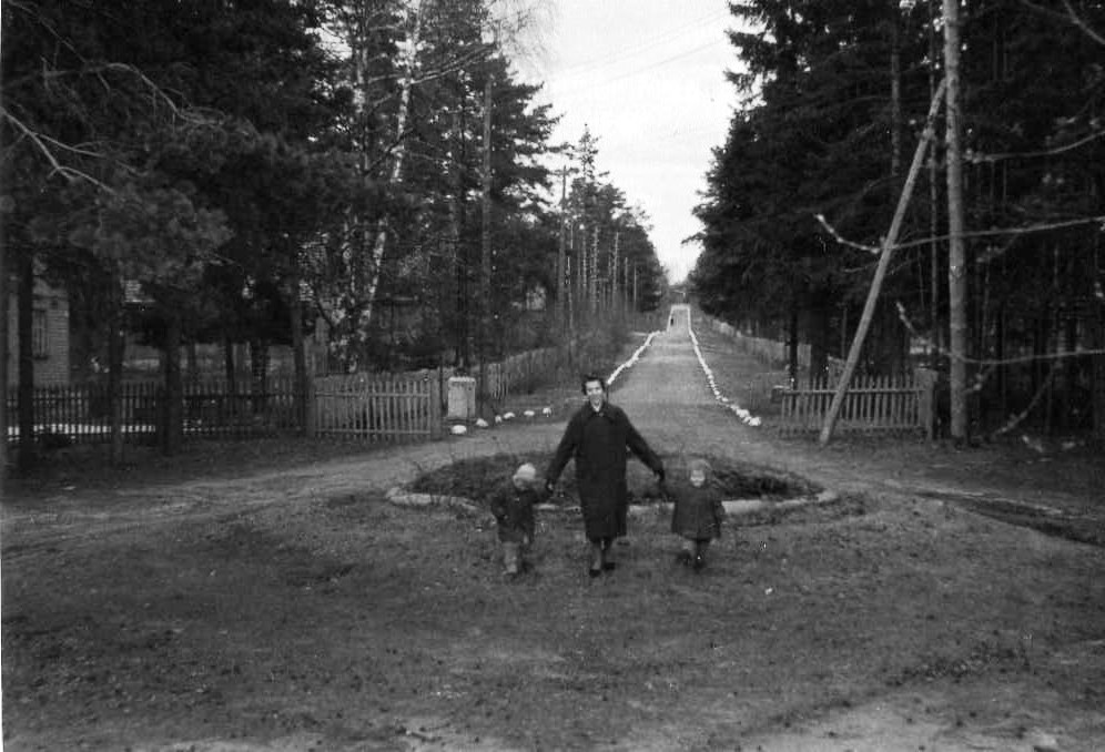 У нас есть, повторил