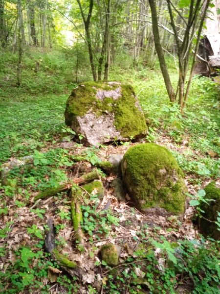Руины склепа