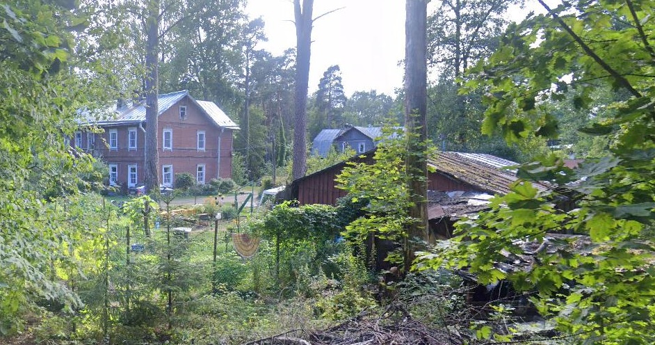 сарай на фунд. 2-й дачи Войтинского справа.jpg