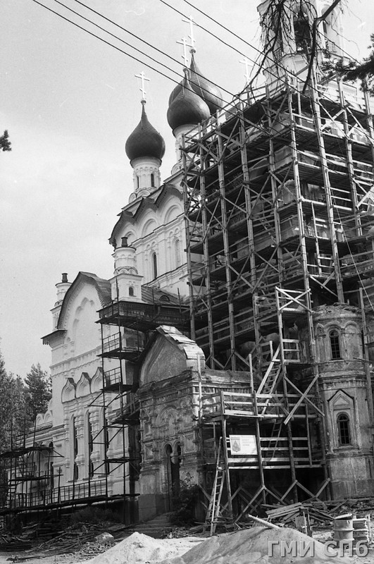 307966_00000_osn_001.jpg