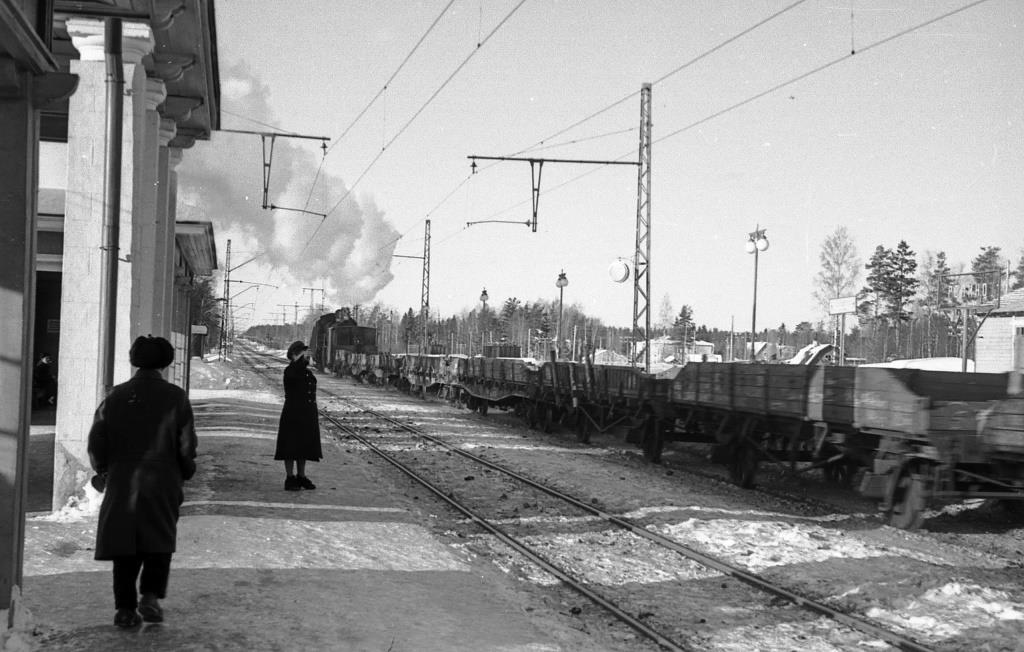 1960<br />–<br />1963