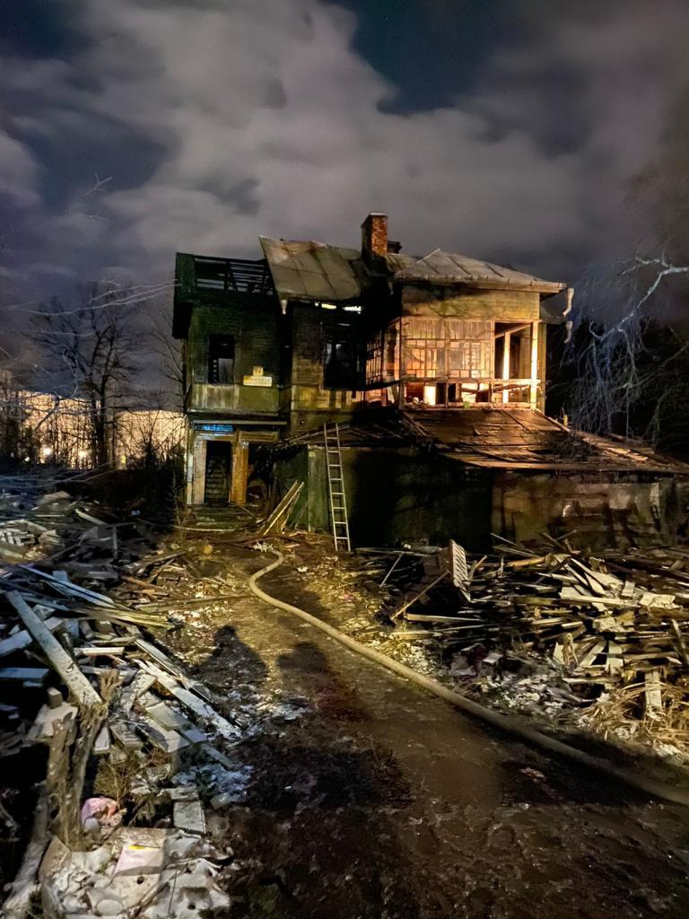 Торфяная 14 7 2021 пожар.jpg