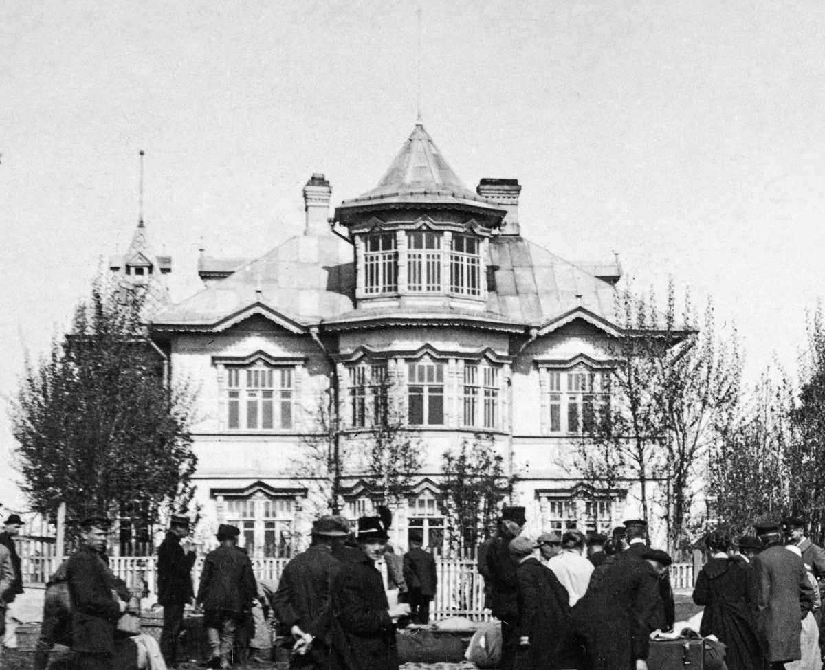 Север контора Рена 1921г..jpg