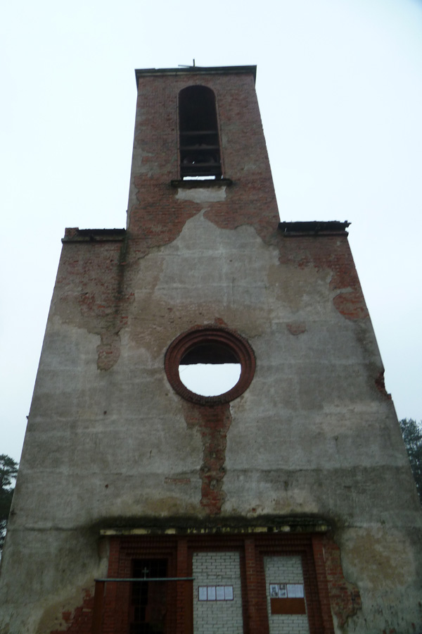 kanneljarvi-kirkko-3.jpg