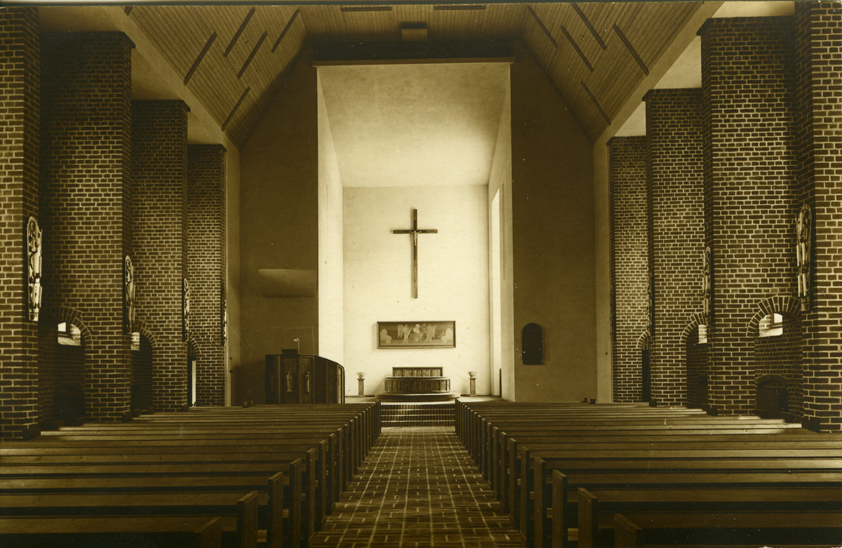 кирха интерьеры 1935 1.jpg