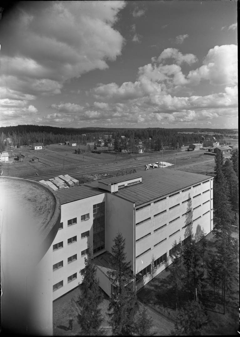 we-1003413.jpg