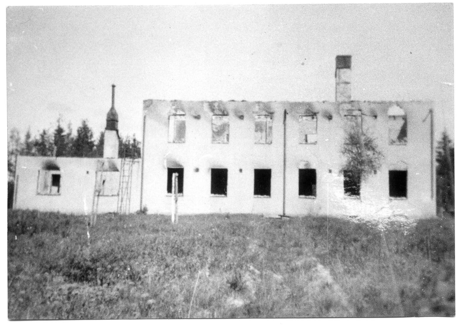 elisenvaara-kansakoulu-2.jpg