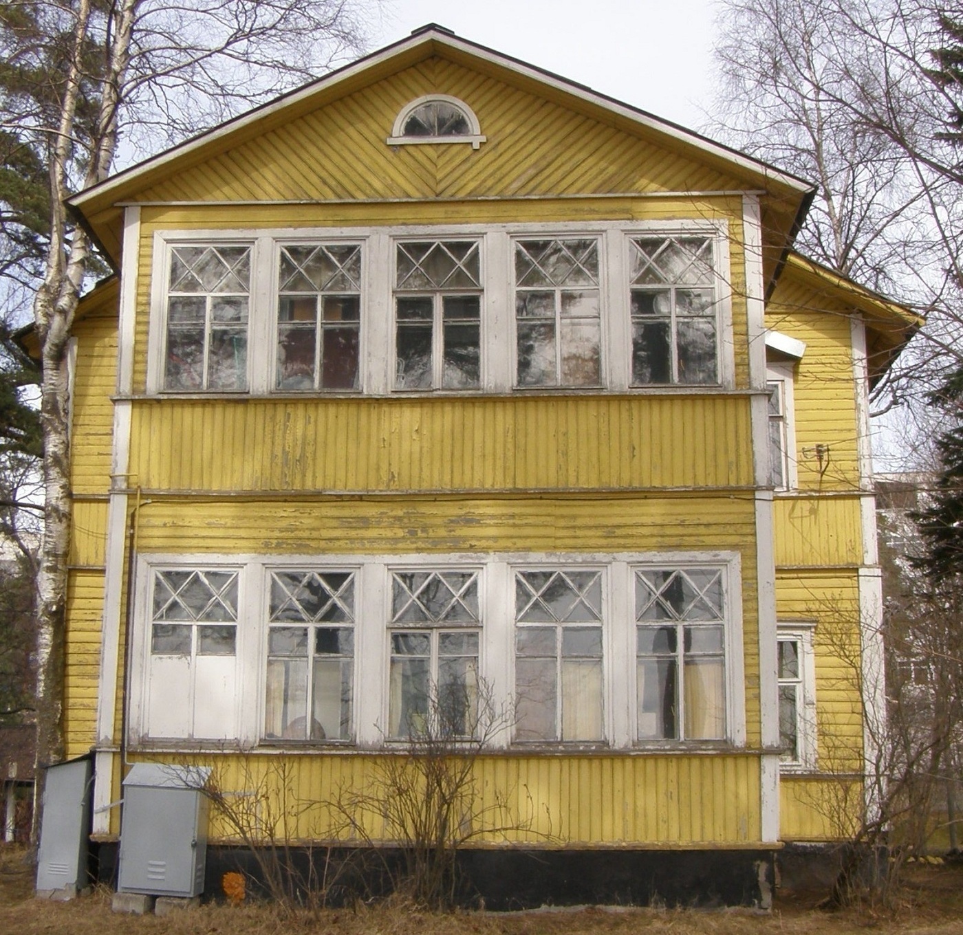 дача Саваневского P4290179 южн.фасад.JPG