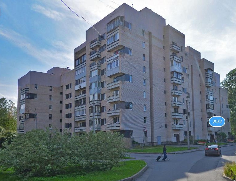 современное здание на месте колбасной ф-ки Аунио.jpg