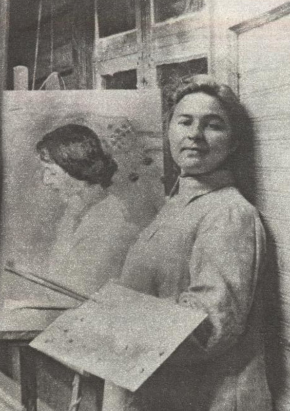 Надежда Войтинская за работой над портретом А. Ахматовой