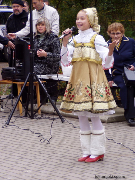 babushki_081004-07 - babushki_081004-07.jpg babushki_081004-07.jpg