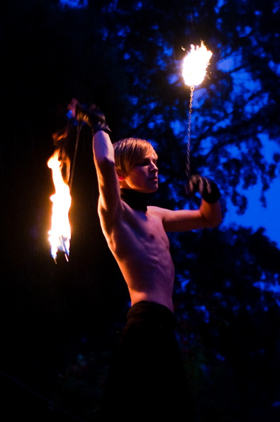 liveflames2009-75 - liveflames2009-75.jpg liveflames2009-75.jpg