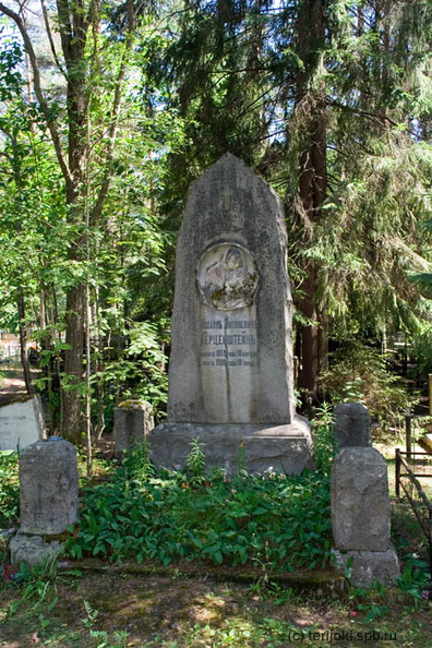 Могила М.Я.Герценштейна на зеленогорском кладбище, 2006 г. - Могила М.Я.Герценштейна на зеленогорском кладбище, 2006 г. herz_2006-2.jpg