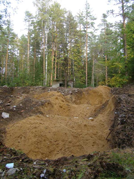 Сентябрь 2012 г. На месте мельнички и погреба - Сентябрь 2012 г. На месте мельнички и погреба nr_2012-3.jpg