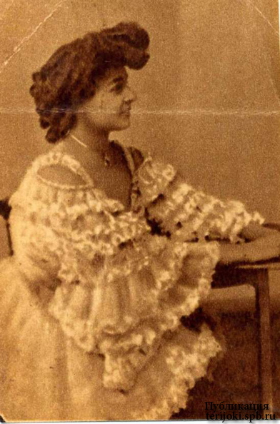Перла Гобсон, 1916 год Pearl_Hobson_1916.jpg