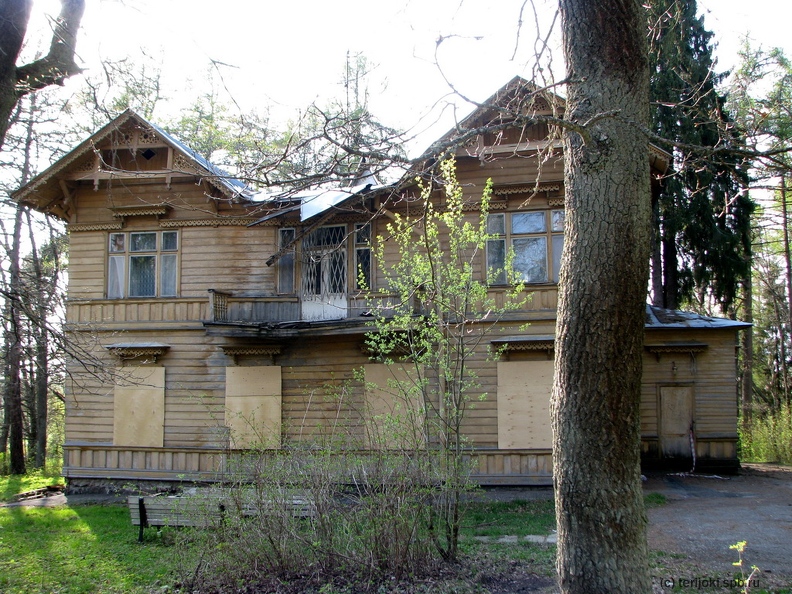 Дача Боткина в 2012 г.
Фото: К. Отраднов ko_Tarasovo_Botkin_2012-035.jpg