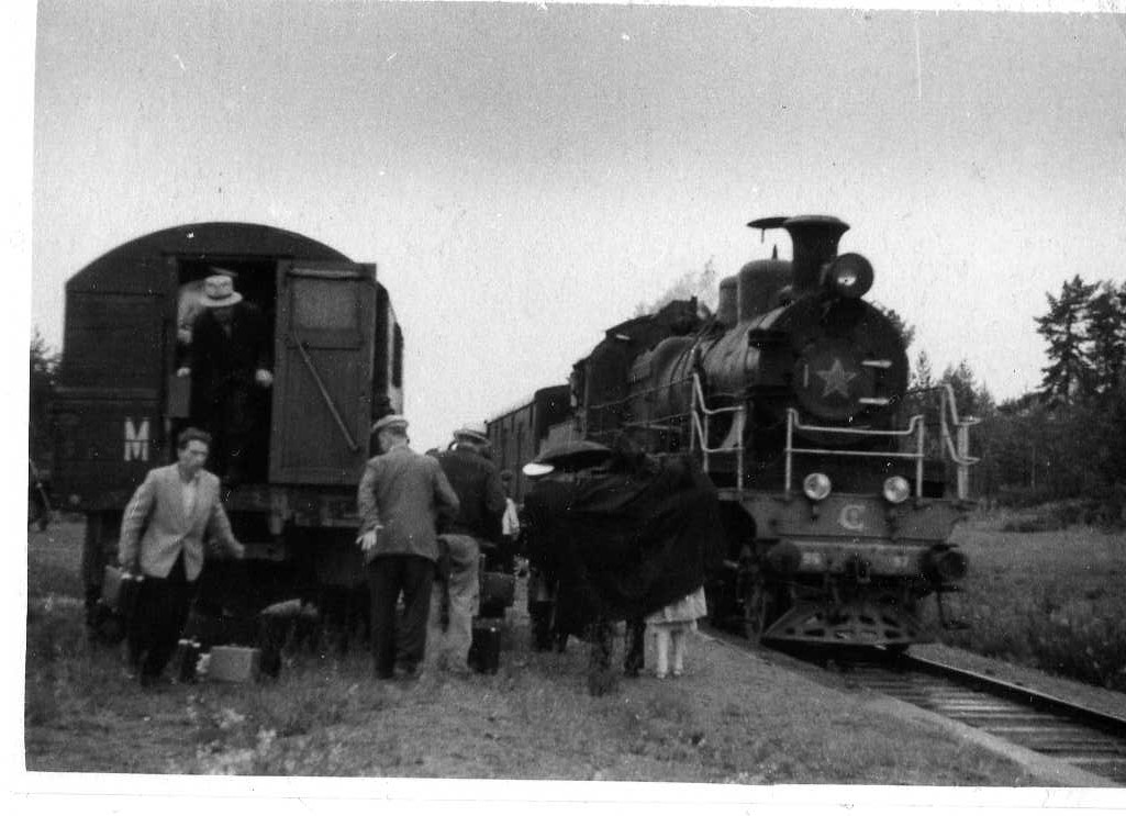 Это посадка на поезд.Станция Яппиле.1961-63годы