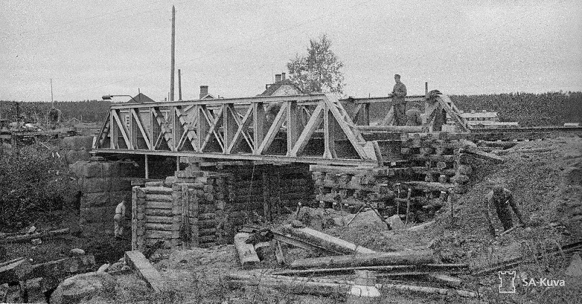 Сайрала мост и завод Тораярвен саха 1941.jpg