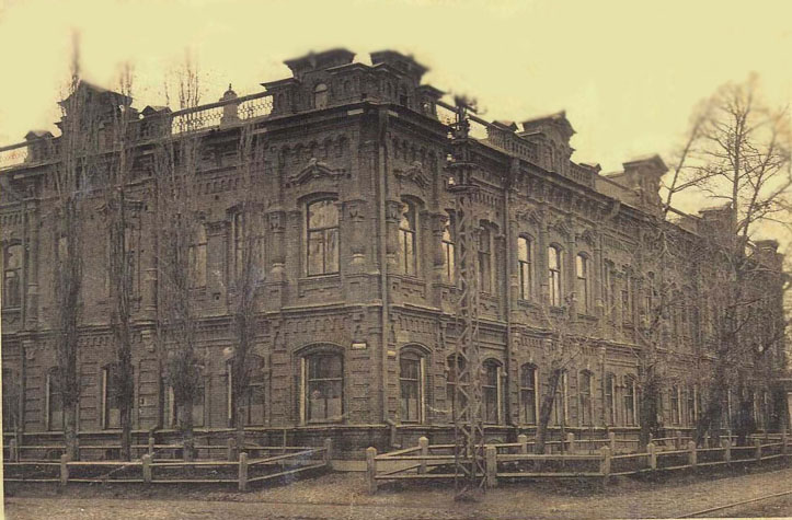 Саратов гимназия Горенбург-Островской 1905-.jpg