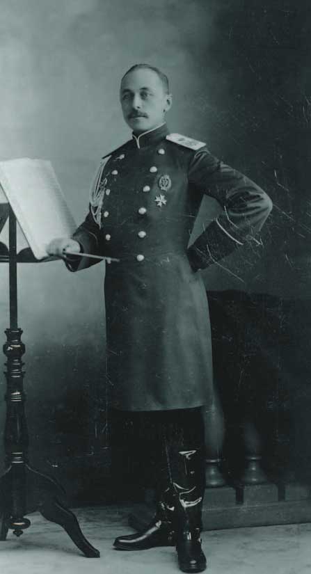 Александр Дмитриевич Шереметев в военной форме 3.jpg