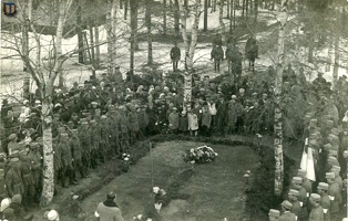 sr Kuokkala 1920 grave1918