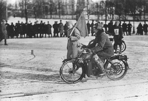 Лео Пильц на соревнованиях в 1924 г.